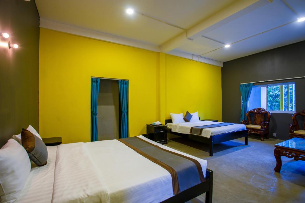 White Rabbit Hostel Sziemreap Kültér fotó
