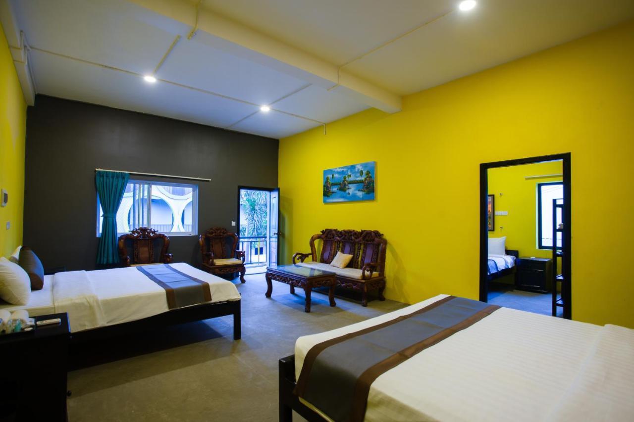 White Rabbit Hostel Sziemreap Kültér fotó