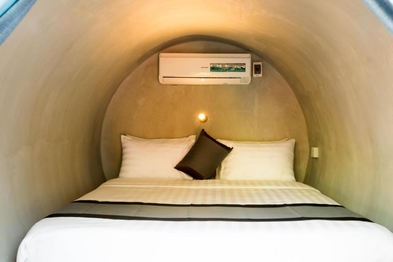 White Rabbit Hostel Sziemreap Kültér fotó