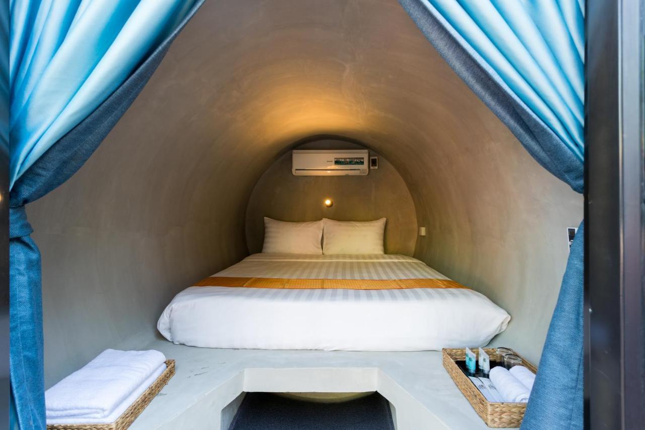 White Rabbit Hostel Sziemreap Kültér fotó