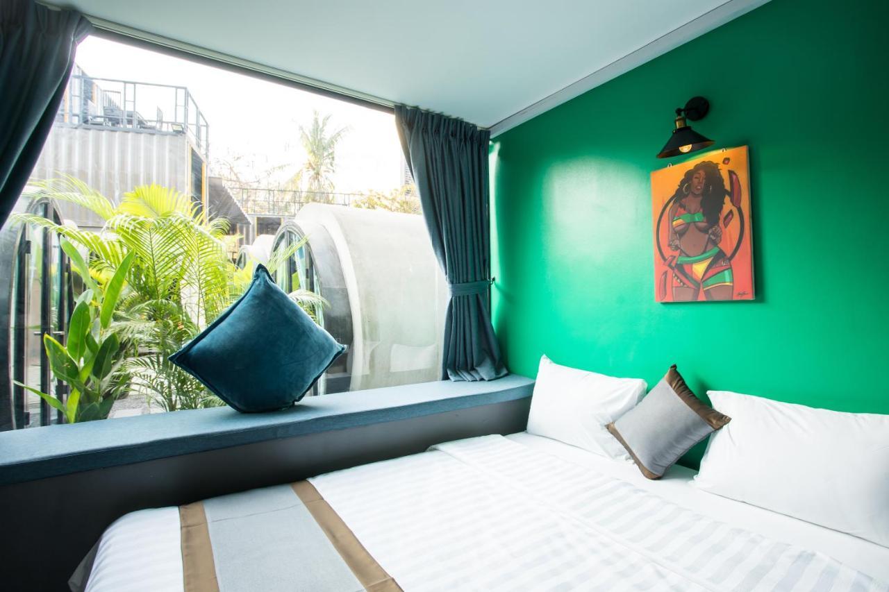 White Rabbit Hostel Sziemreap Kültér fotó