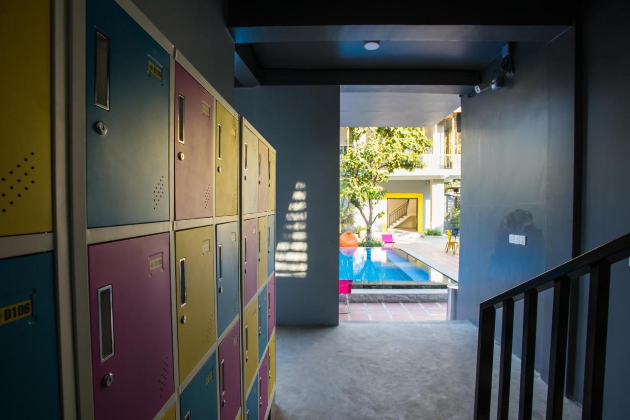 White Rabbit Hostel Sziemreap Kültér fotó